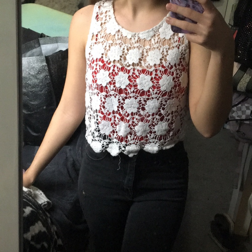 White knit crop top
